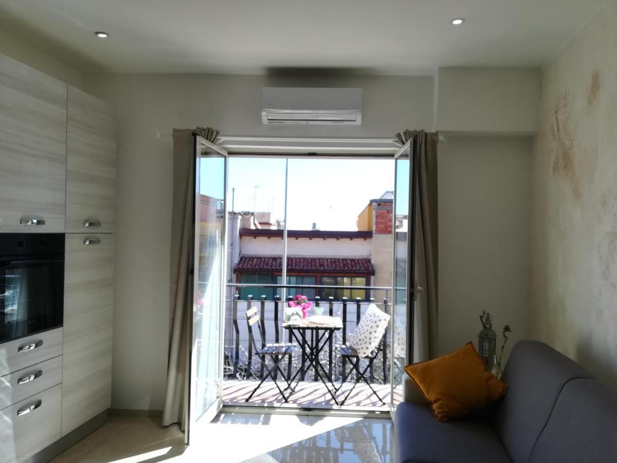 Sikelia Home Giardini Naxos Bagian luar foto
