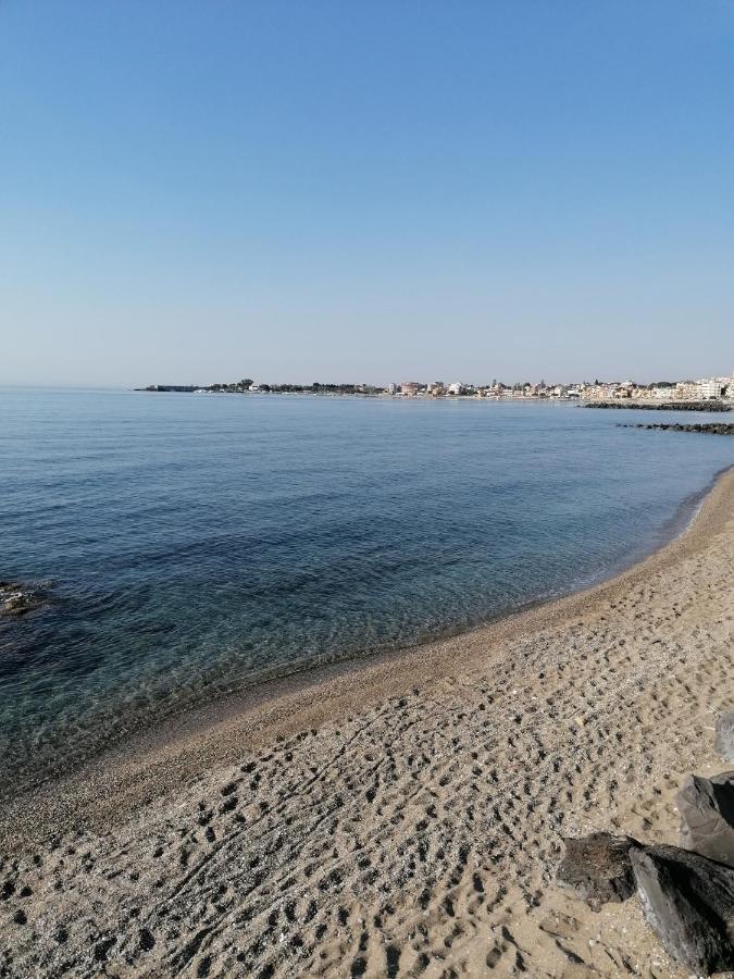 Sikelia Home Giardini Naxos Bagian luar foto