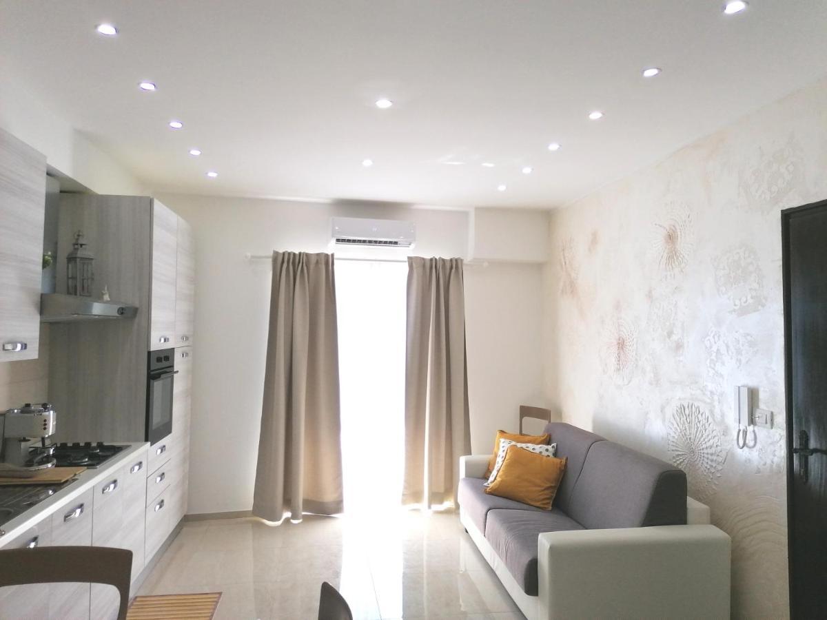 Sikelia Home Giardini Naxos Bagian luar foto