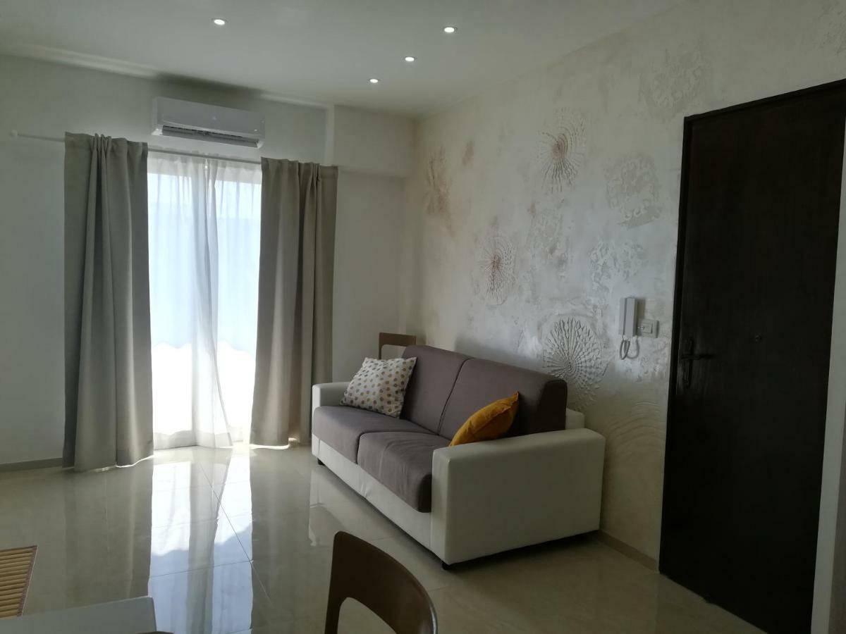 Sikelia Home Giardini Naxos Bagian luar foto